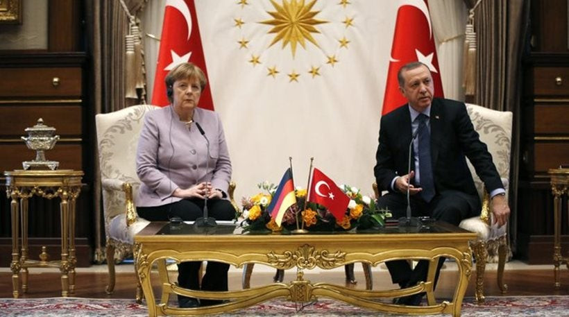 Αναστολή των διαπραγματεύσεων ΕΕ-Τουρκίας για την τελωνειακή ένωση ζητά η Γερμανία